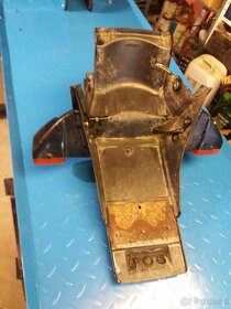 Honda CBR 1000f sc21 zadní plast, "zástěrka". - 2