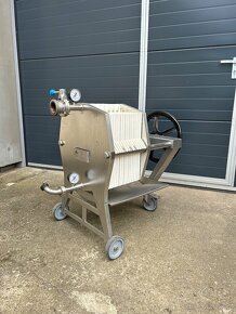 Deskový filtr 40x40 - 2