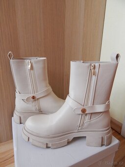 Dámské lehký boty na zip, vel. 38 - 2