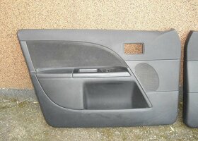 Mondeo Mk.III - tapecírunk, výplň předních dveří - 2