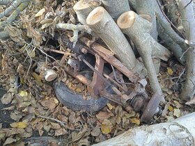 2x přední náprava Trabant - 2