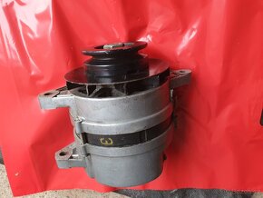 UAZ GAZ VOLHA NEPOUŽITÝ ALTERNÁTOR - 2