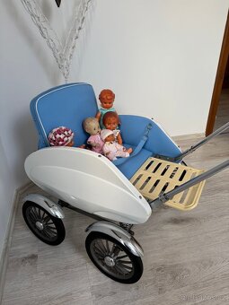 ✨ Retro kočárek po renovaci + sběratelské panenky ✨ - 2