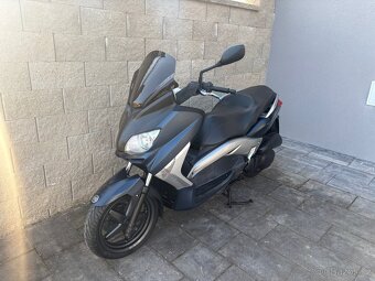 Yamaha x Max 125 2010 - 2