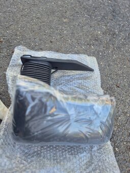 Iveco zrcátko levé - 2