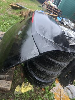 5 dveře kufru VOLVO - 2