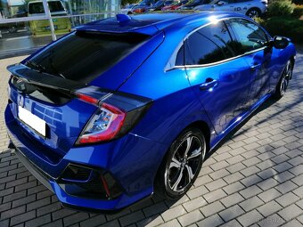 HONDA CIVIC 1.0t-vtec,93kW-ELEGANCE,r.v.2021- Č.R - 2