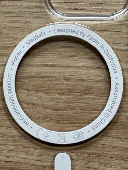 MagSafe kryt iPhone 15 PRO originál Apple - 2