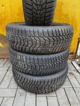 Zimní pneumatiky Hankook 215/60/17 - 2