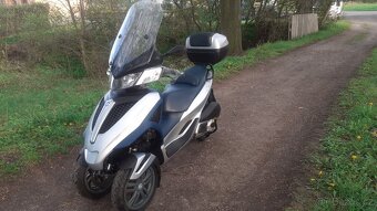 Piaggio MP3 Yourban 300 - 2