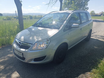 Opel Zafira 1.8 103Kw RV.2009 7.míst. - NOVÁ STK - 2