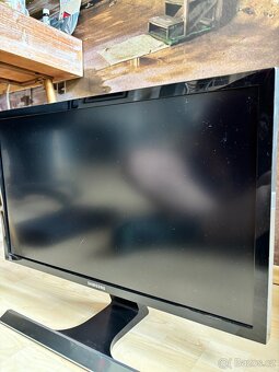 4K monitor Samsung - 2