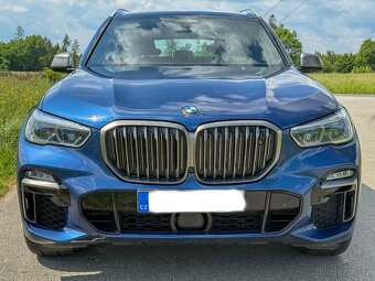 BMW X5 M50i 390kw, noční vidění, masáže, full výbava - 2