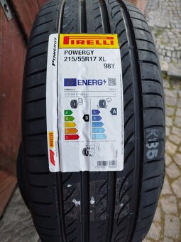 Nové letní pneu Pirelli Powergy 215/55 R17 98Y - 2