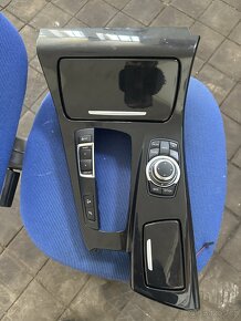 Prodam dekor černý klavír bmw f10/f11 - 2