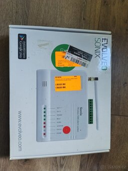EVOLVEO Sonix ry203h, bezdrátový GSM alarm s příslušenstvím - 2