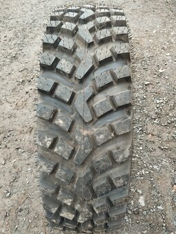 Pneu traktorová 300/80 R24 - 2