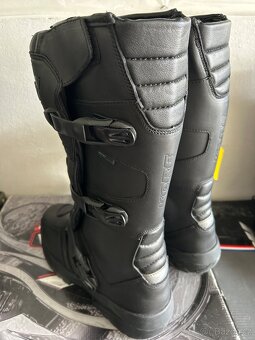Moto boty KORE velikost 45 - 2