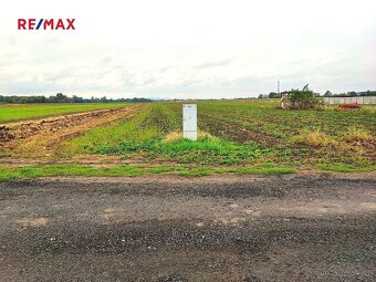 Pozemek Kupařovice 1251 m² - 2