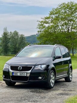 VW TOURAN CROSS 2009 Facelift 2.0tdi/DSG - 2