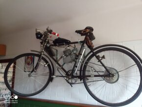 Historické moto kolo - 2