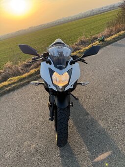 Kawasaki Ninja 125 2020 ABS 11kw A1 - 2