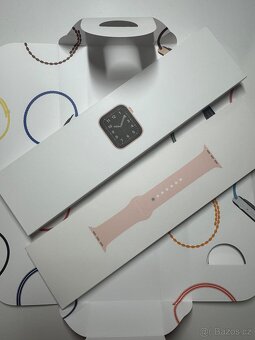 Apple Watch SE (GPS) Gold alu Pink - 2