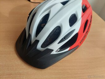 Cyklistická přilba helma - 2