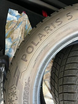 Zimní pneumatiky Barum Polaris 5 205/60 R16 H XL - 2