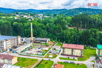 Prodej výrobního a skladovacího objektu 3463m², Velké Hamry - 2