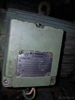 elektromotor 3kw 1420 otáček - 2