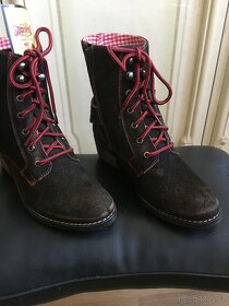 Boty semišové nové vel.36 - 2