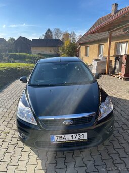 FOCUS 1.6 2011 benzín 74KW - 2