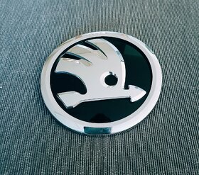 Přední znak Škoda - 2