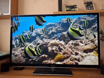 Plasma Panasonic TX-P55VT50E - 2