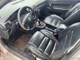 Interiér Škoda Superb 1 Kožený - 2