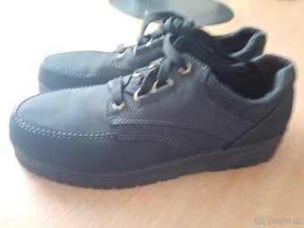 Pánské kvalitní kožené boty černé č.43 - 2