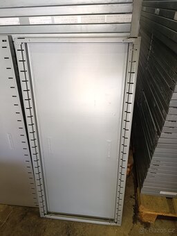 Plechová police - 2