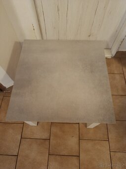 Konferenční stolek 60x60 cm - 2