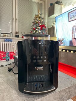 Automatický kávovar Krups Essential EA817010 - 2
