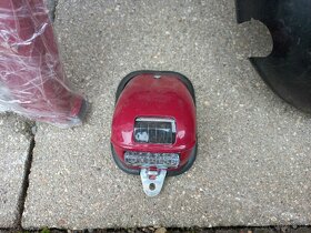 Jawa 350/354 - zadní světlo- karburátor - 2