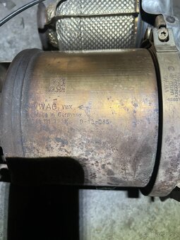Prodám filtr DPF na octavia 3, 2.0 tdi 110 kw - 2