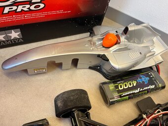 Tamiya F104 Pro formule 1:10 - 2