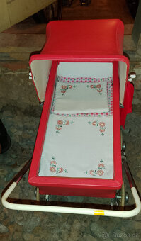 Kočárek pro panenky retro - 2