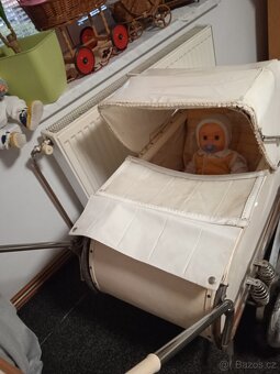 Retro kočárek - 2