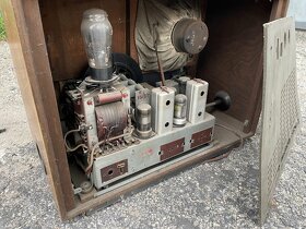 Starožitný radio přijímač Tesla Klasik, zachovalý - 2