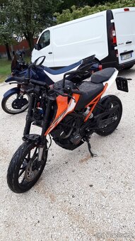KTM Duke 125, 2019, rozprodám po dílech - 2