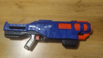 Nerf zbraň - 2