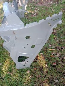 Nový výřez fabia 3 podběhy A sloupek a mezistěna - 2