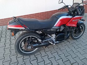 Suzuki GSX 750 ES - 2